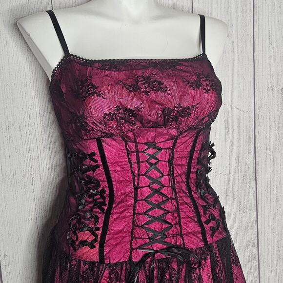 Vintage 90s y2k Pink with Black Lace Overlay & Corset Ties - Picture 3 of 7